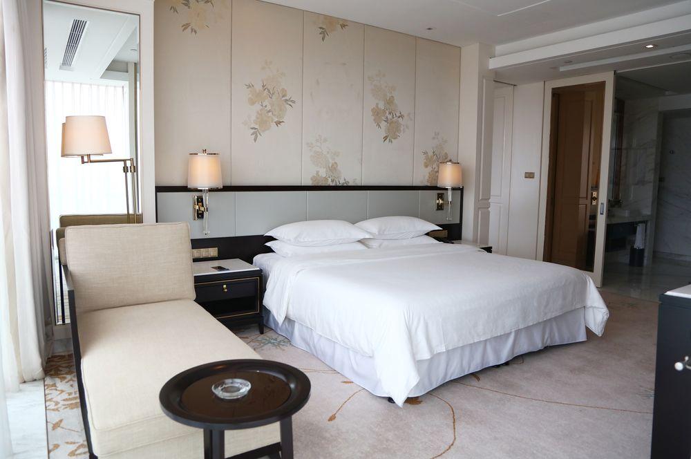 Sheraton Qingdao Licang Hotel Buitenkant foto