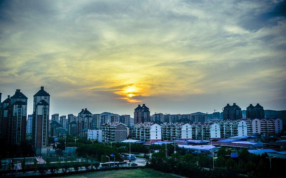 Sheraton Qingdao Licang Hotel Buitenkant foto