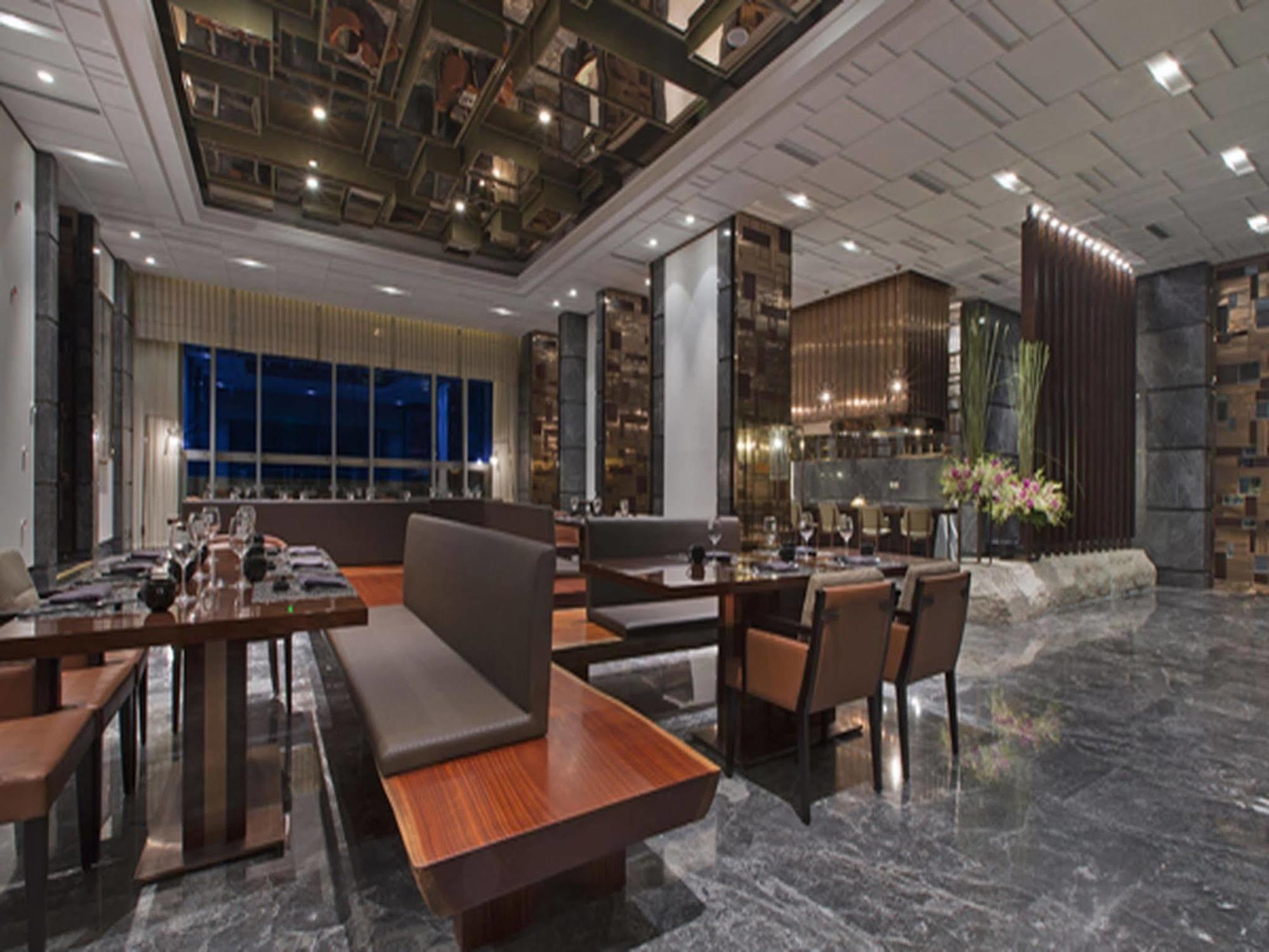 Sheraton Qingdao Licang Hotel Buitenkant foto